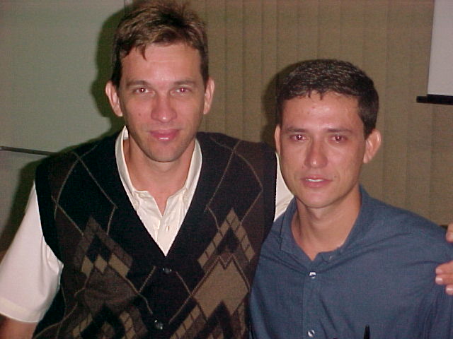 Zocoler parabenizando  Adriano