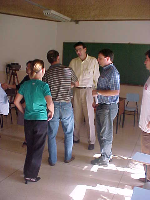 FERNANDO BRAZ TANGERINO HERNANDEZ RECEBENDO OS CUMPRIMENTOS DOS COLEGAS AP�S SER EMPOSSADO